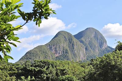 Mil Cumbres - Cuba
