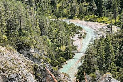 Rivière Isar vers Munich - Bavière - Allemagne