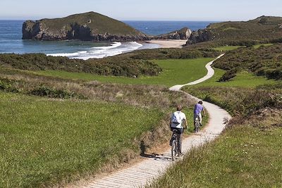 Vélo en direction de Llanes - Asturies - Espagne
