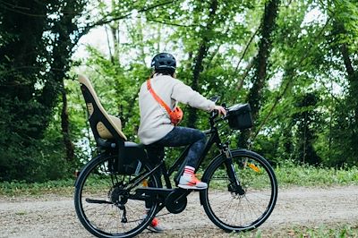 Vélo en forêt 