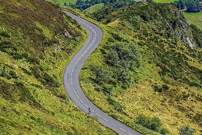 Vélo dans le Cantal - France