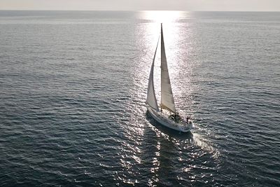 Croisière sur un voilier - France