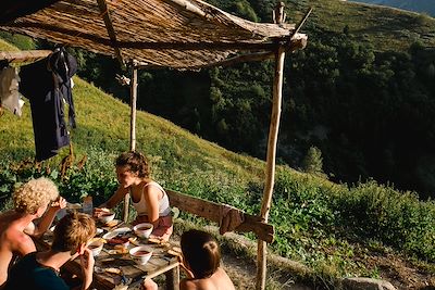 Petit-déjeuner en groupe