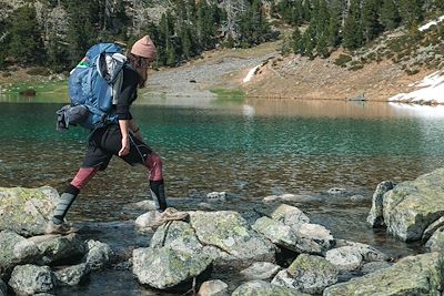 Trek au bord du lac du  massif du Néouvielle