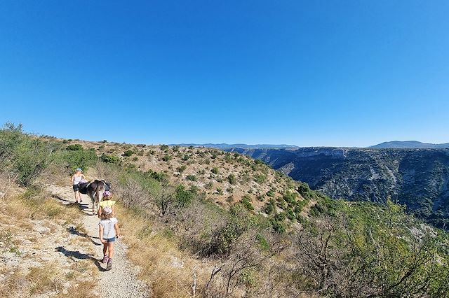 Randonnée avec âne France Massif Central