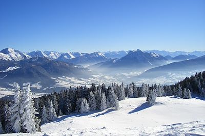 Panorama sur les Bauges depuis le Semnoz - France