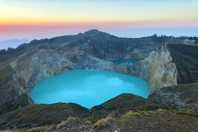 Lac - Volcan Kalimutu - Florès - Indonésie
