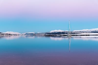 Bateau au large de Tromso - Norvège