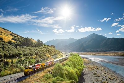 Entre trains mythiques et paysages fantastiques