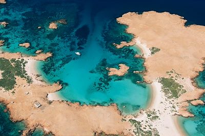 Aventures au sultanat, îles, plages et désert