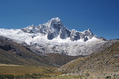 Vue de Taullipampa - Cordillère blanche - Pérou