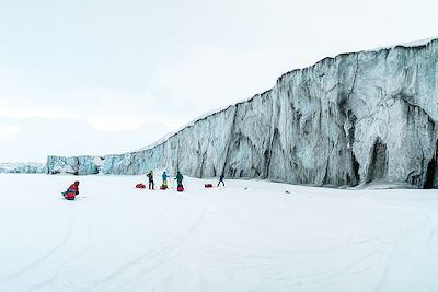 Sur la banquise avec les ours blanc au Spitzberg