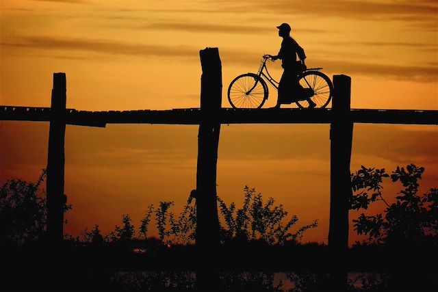 Vélo Vietnam Hanoi et la Baie d'Halong
