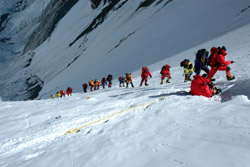 Sherpas les vrais héros de l'Everest