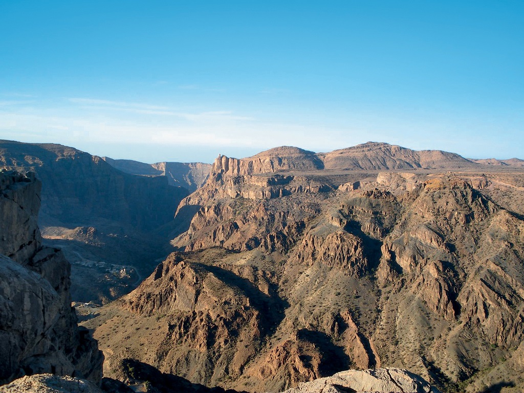 Point de vue sur les montagnes du Djebel Akhdar - ©Céline Queric Point de vue sur les montagnes du Djebel Akhdar