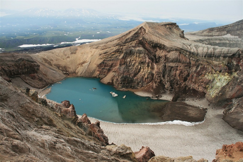 Le cratère du volcan Gorely - ©Irina Baranova Le cratère du volcan Gorely