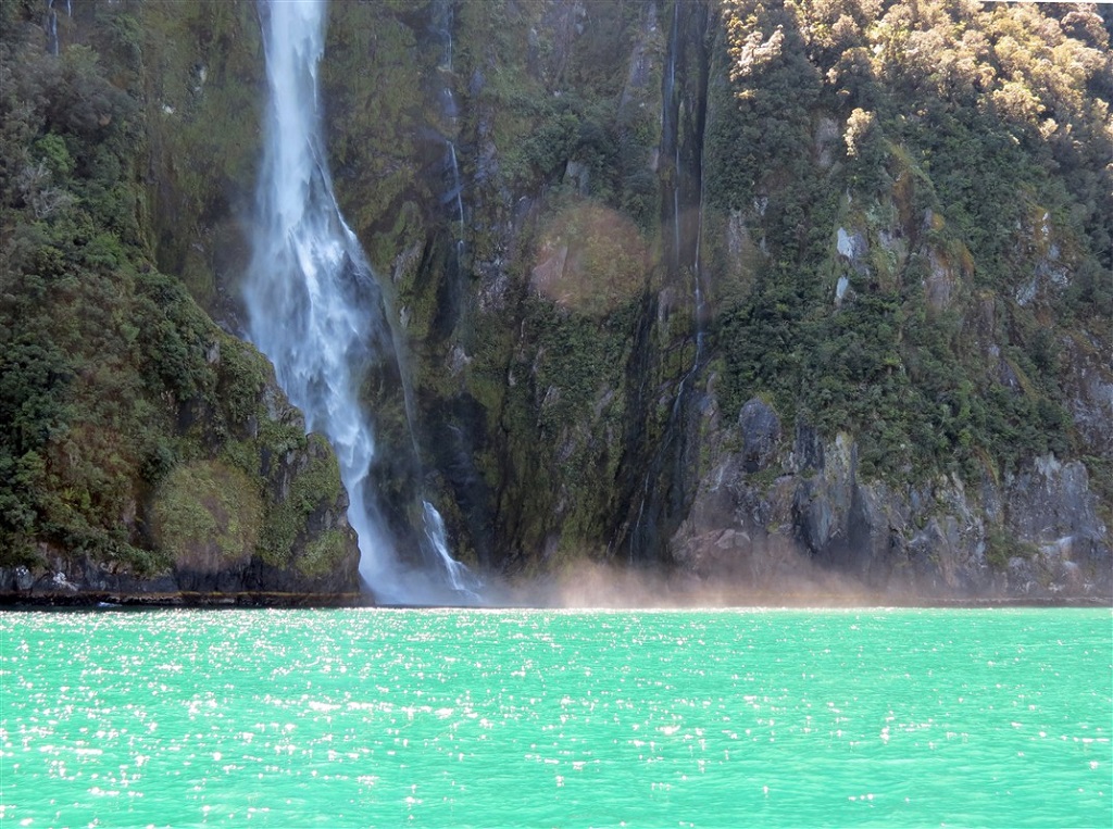 Milford Sound - Nouvelle-Zélande - ©Charles Polidori Milford Sound - Nouvelle-Zélande