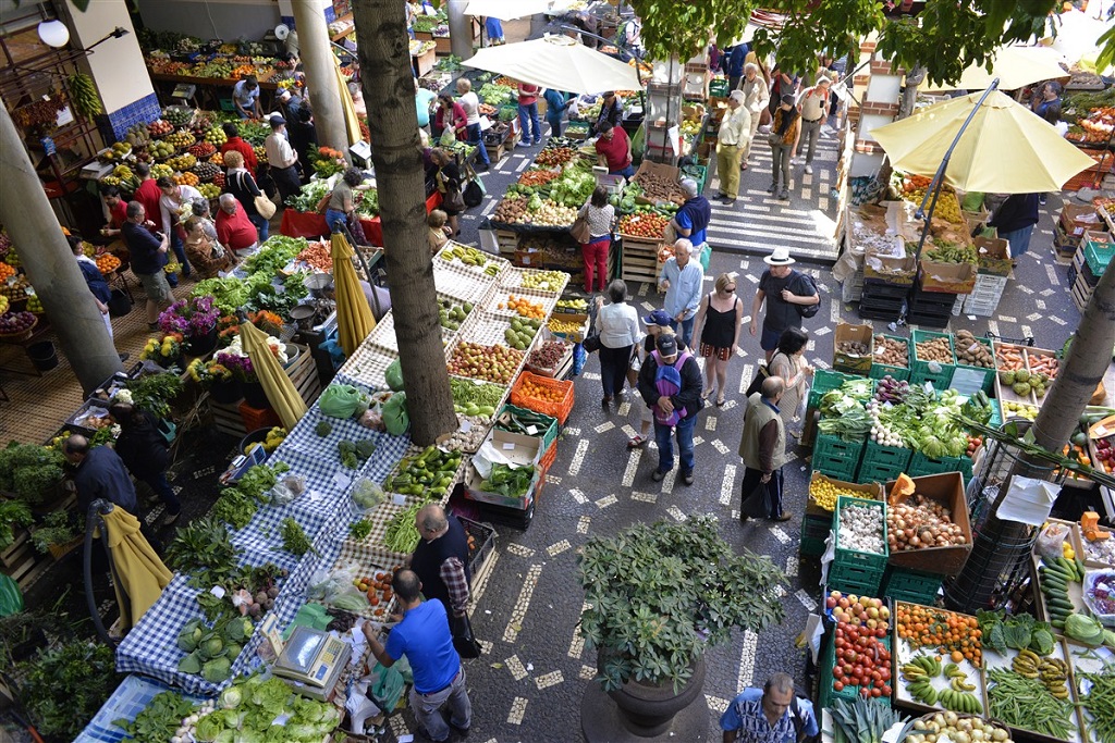 Sur le march&eacute; de Funchal - Mad&egrave;re - Portugal