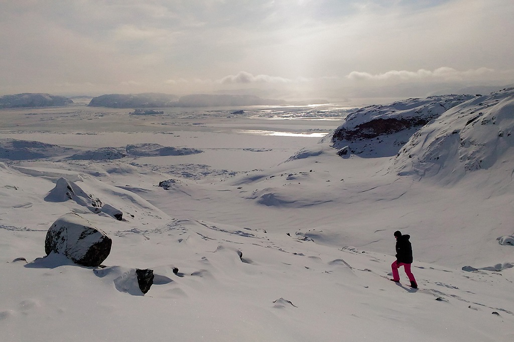 Sortie en raquettes - Baie de Disko en hiver, Groenland - ©Irina Baranova Sortie en raquettes - Baie de Disko en hiver, Groenland