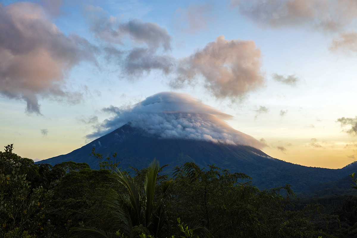Paysage volcanique - ©SimonSkafar/iStock