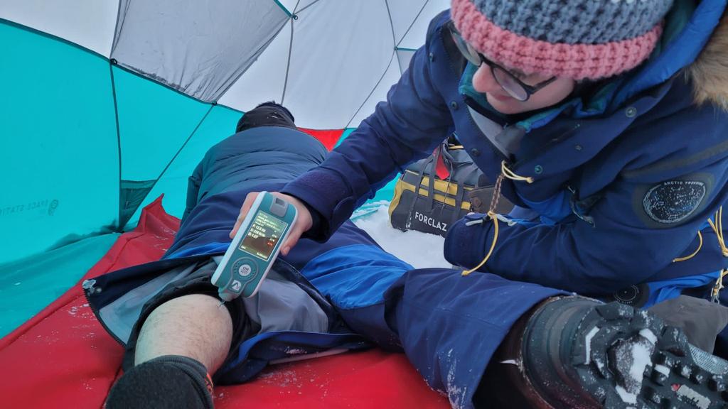Les Climatonautes participent &agrave; une batterie de tests lors de la mission - &copy;Human Adaptation Institute-M-Saumet