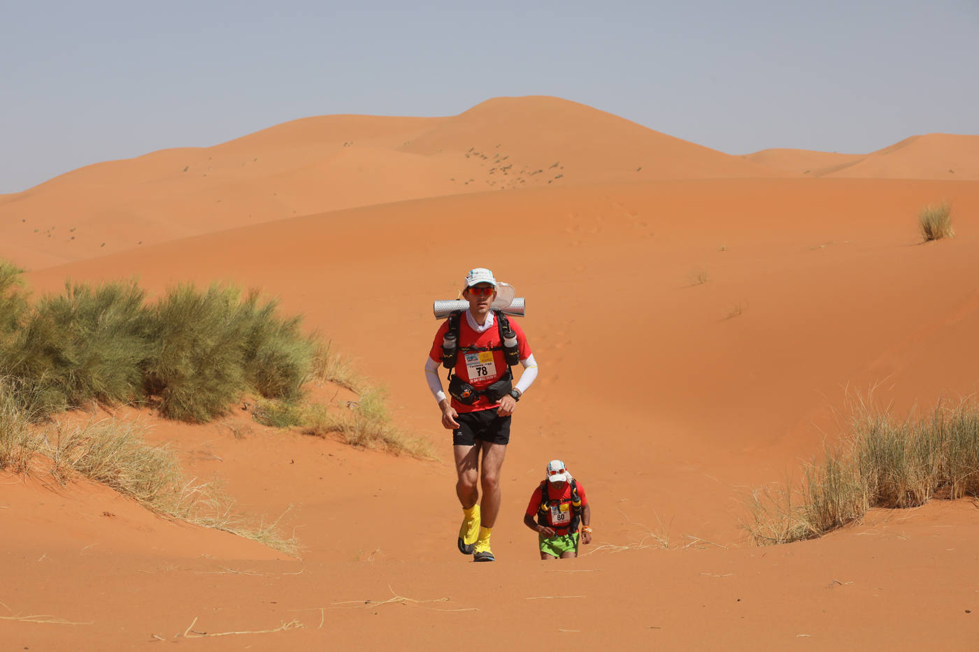 Thomas Callens dans les dunes de Merzouga lors de la 2ème étape - ©Erik Sampers Thomas Callens dans les dunes de Merzouga lors de la 2ème étape - ©Erik Sampers