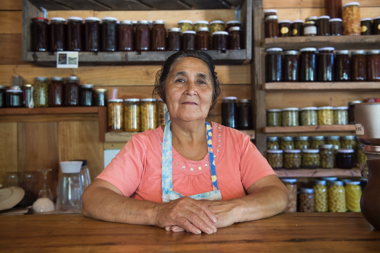 Mme Panguilef-Allelef, Cuisini&egrave;re ; Currarewe - &copy;Christophe Migeon